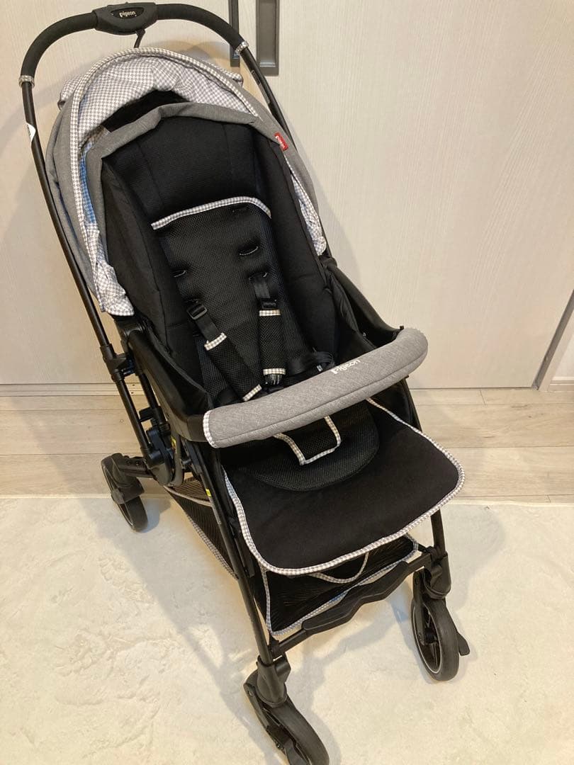 ピジョン ランフィ ベビーカー　新品タイヤ・フレーム　レインカバー付き