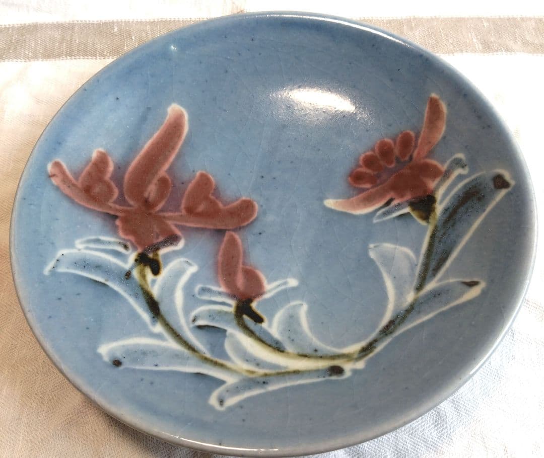 【骨董】椋木英三　花絵蝋抜呉須皿　民藝