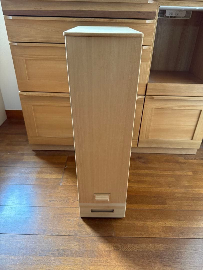 桐米びつ　米蔵　30kgタイプ 竹本力雄作 防湿 防虫 ライスストッカー