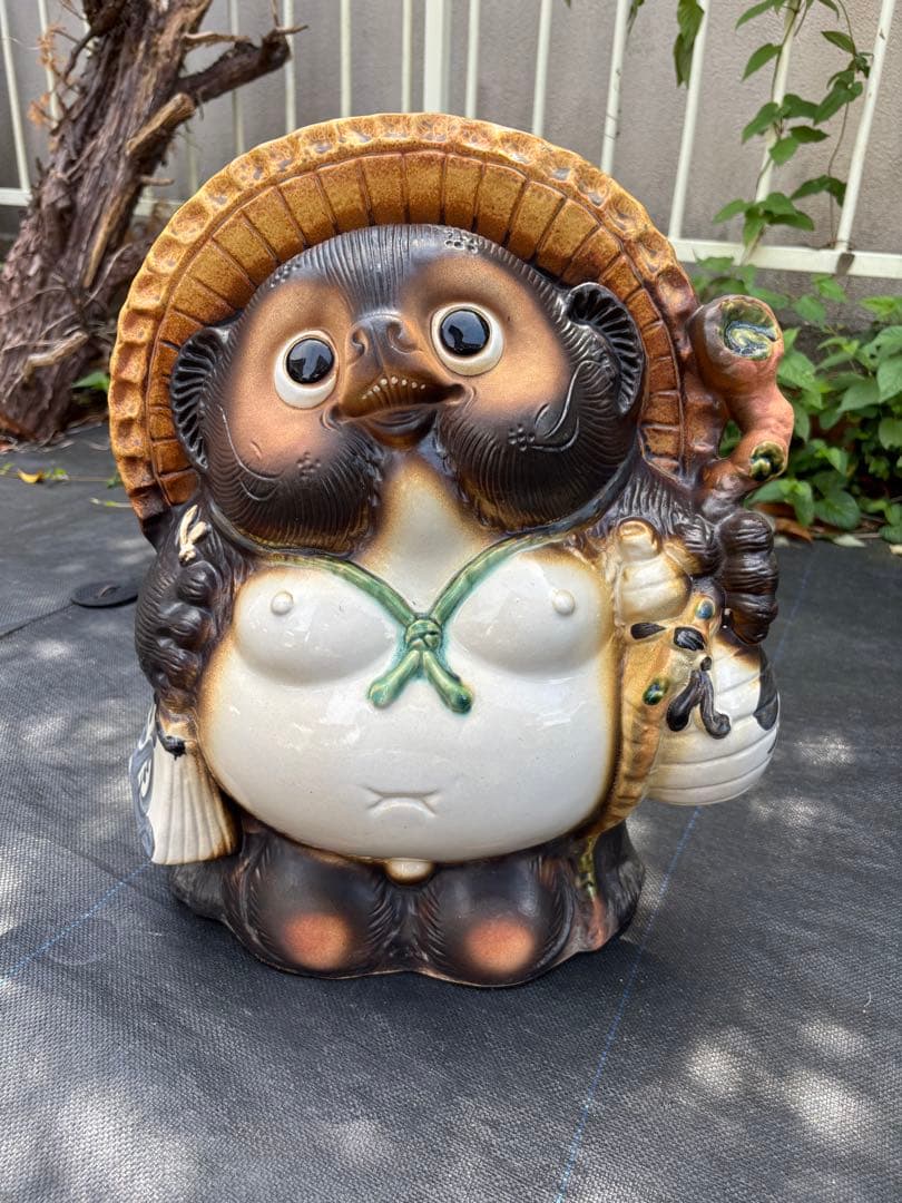 陶器製 たぬきの置物