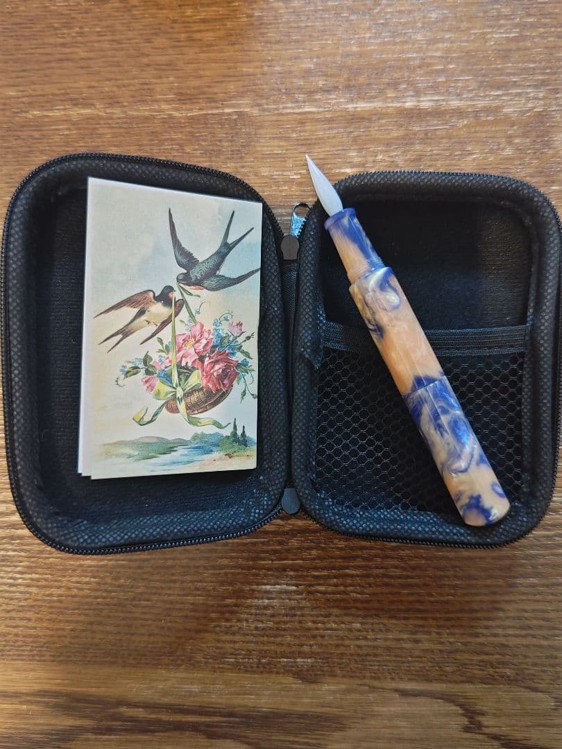 helico ミルク シュクルガラスペン&バラのペンレストセット