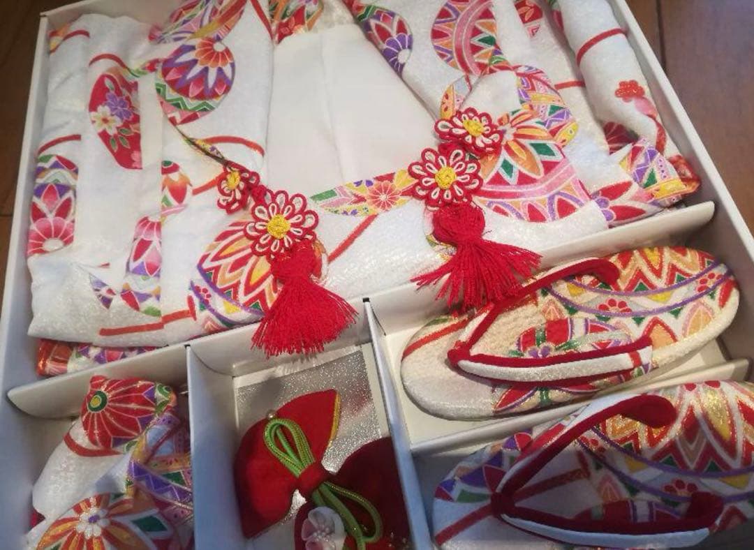 七五三　3歳　被布　着物セット(鞠)