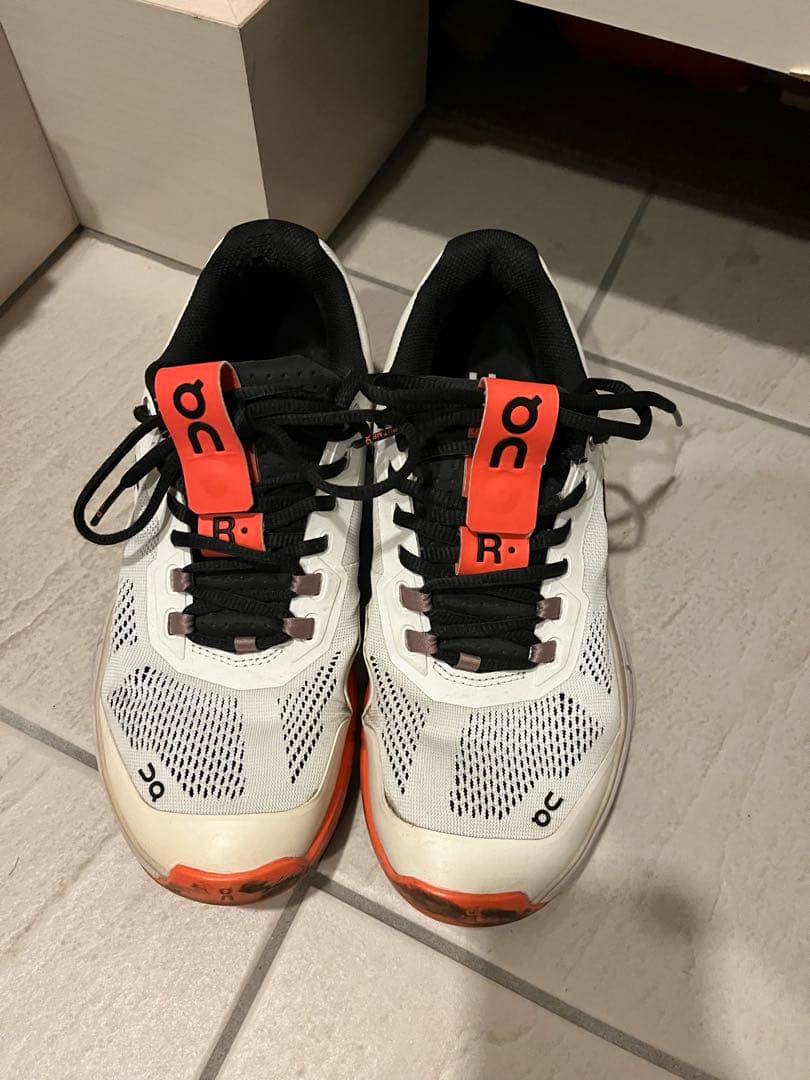 THE ROGER Pro Clay 26.5cm フェデラー