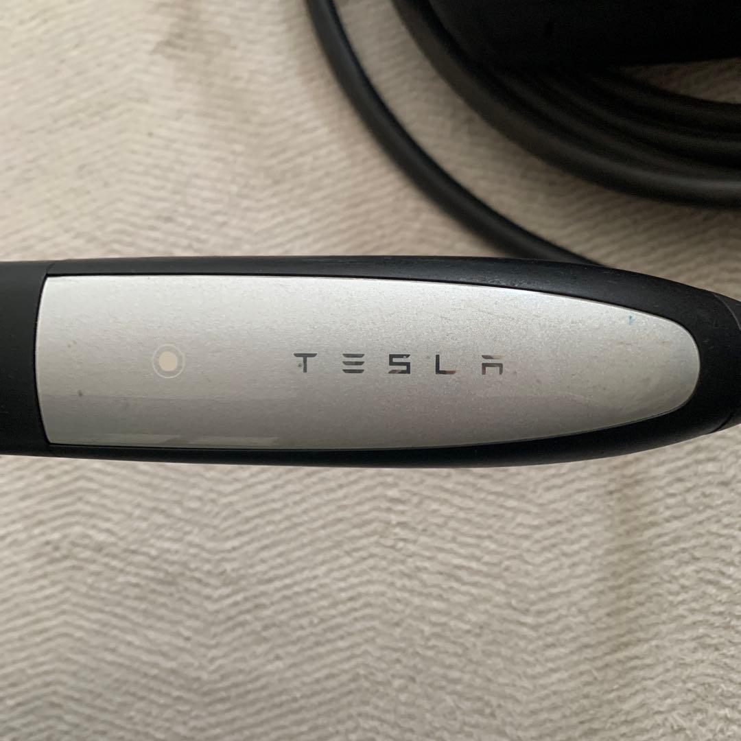 送料込み！Tesla テスラ モバイルコネクター