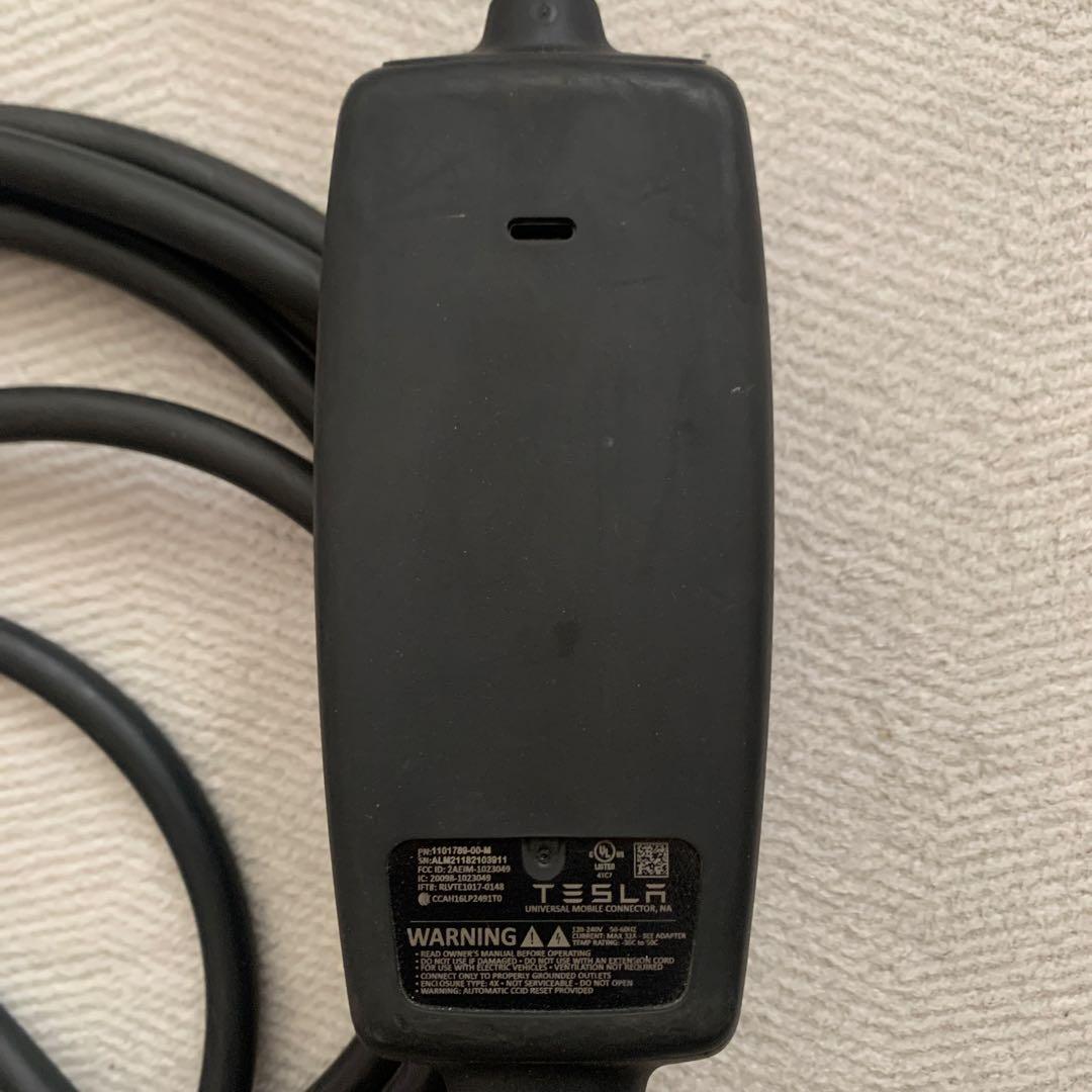送料込み！Tesla テスラ モバイルコネクター