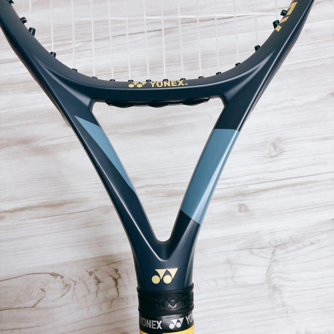 美品 【ヨネックス】 ASTREL 105 テニスラケット 硬式 G1E 白 紺