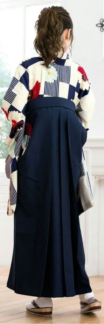 袴4点セット（ クリーニング済み）