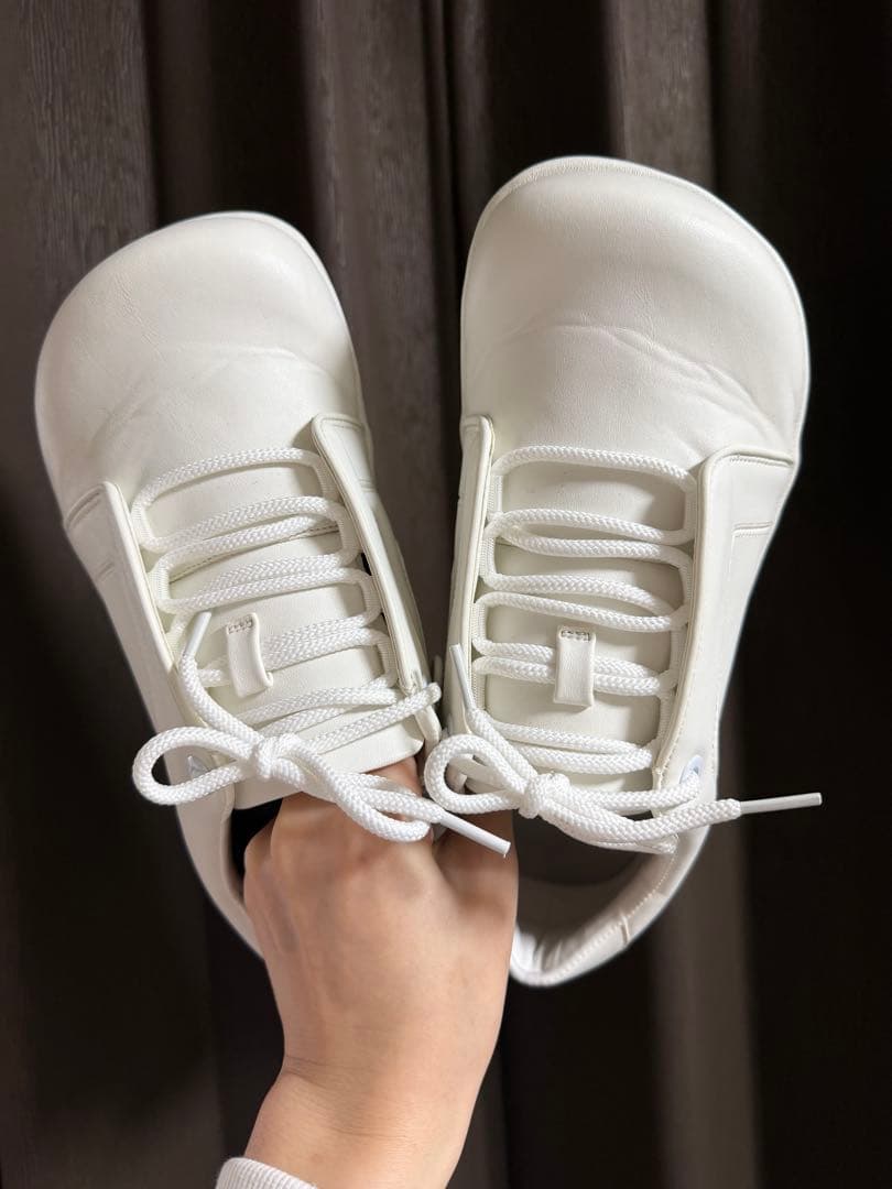 【完売商品】ラクバキ　Racbaki コートスニーカー　ホワイト　レディースM