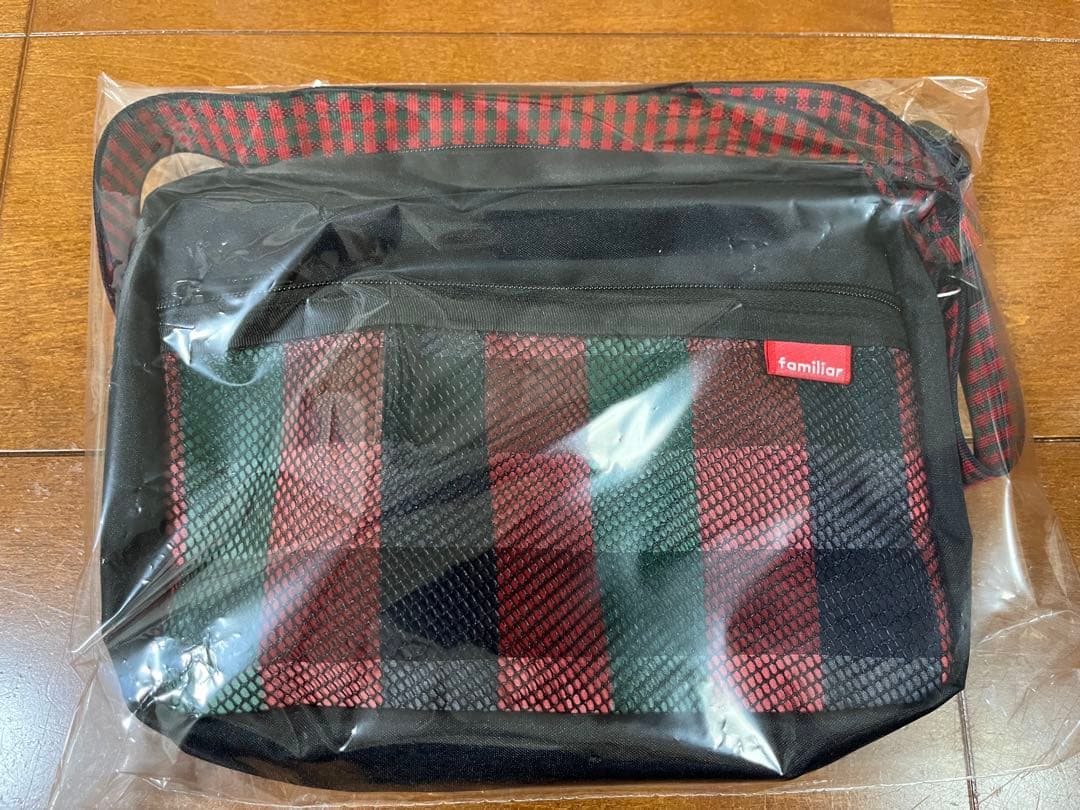 ファミリア　ショルダーバッグ　新品