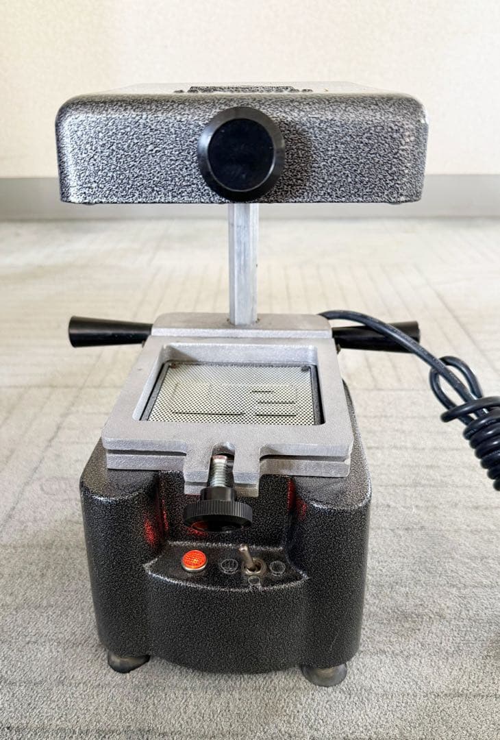 レ*イ様 【動作確認済】ヨシダ ULTRAform 成形機 バキュームフォーマー