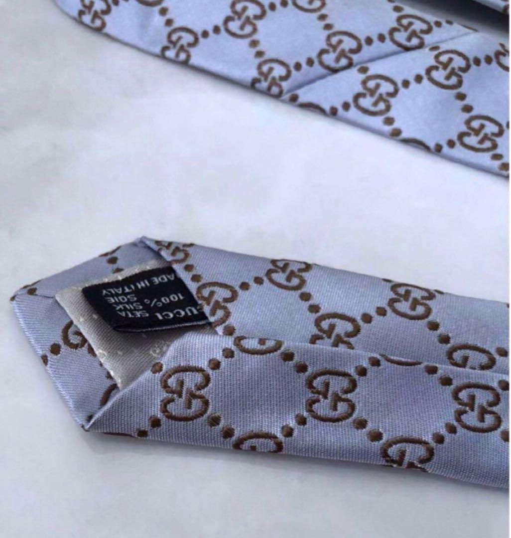 美品　GUCCI ネクタイ　GG柄　総柄　シルク100% 水色×シルバー