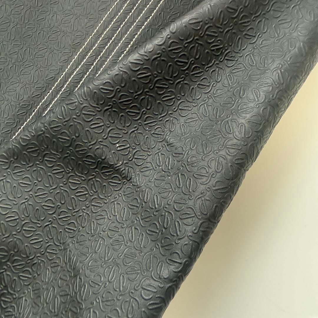 ロエベ　リピートアナグラムトートバッグ　ブラック　A4可　PVC 総柄　ロゴ