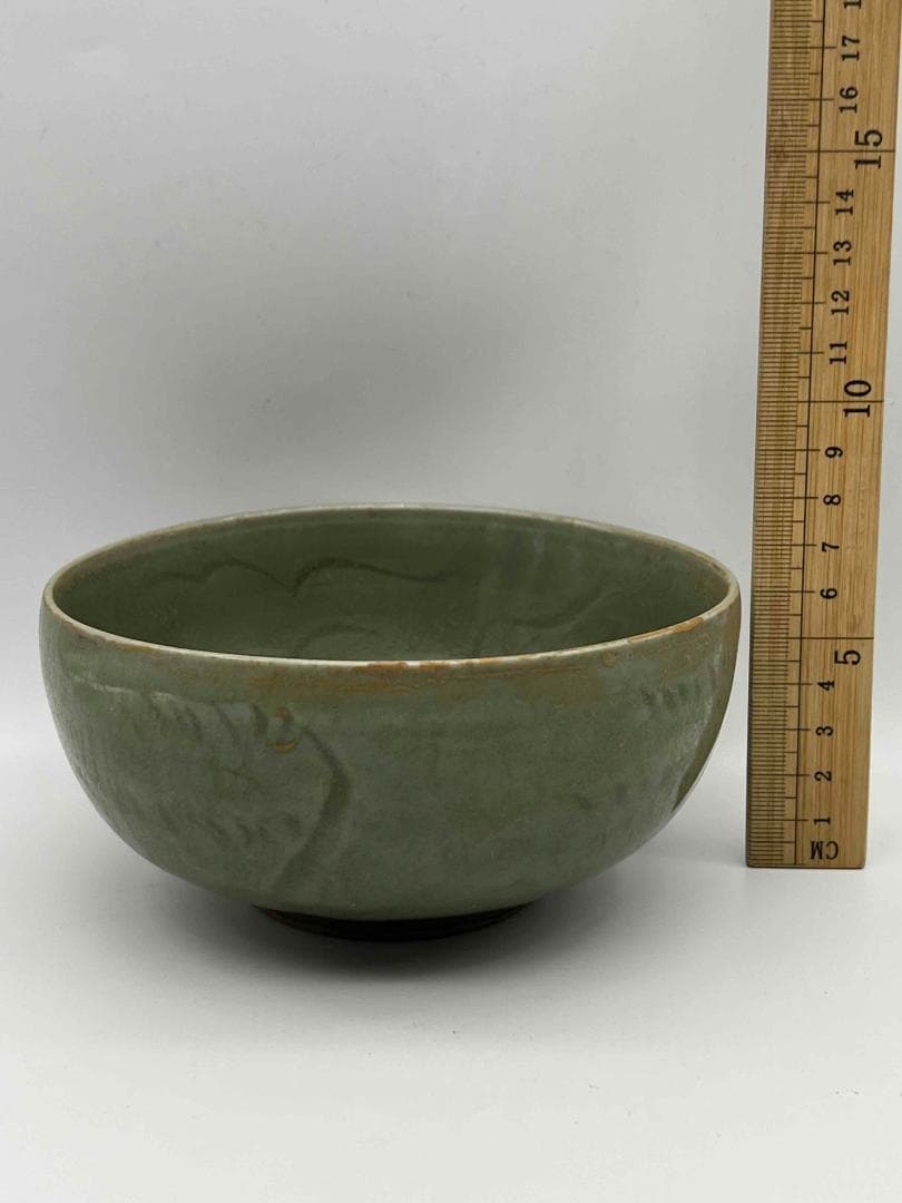 元時代から明時代　青磁　龍泉窯茶碗　大鉢 青磁茶碗　越州窯 唐物(D-65)