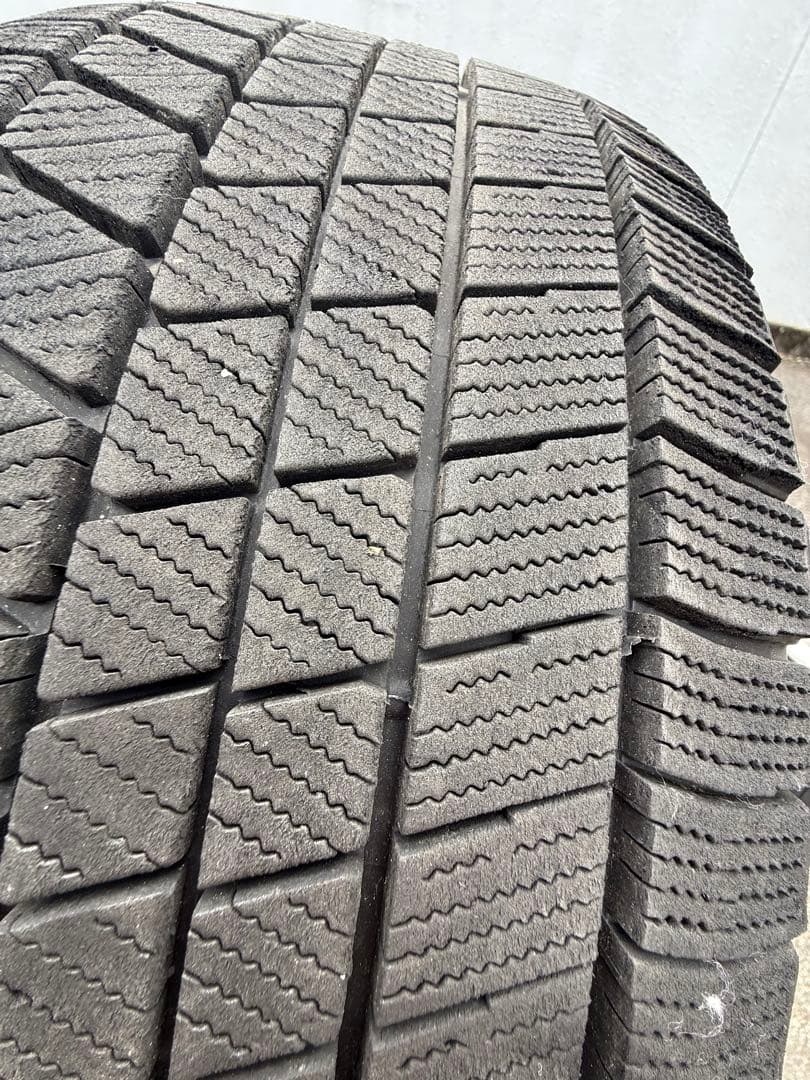 レクサスLS600h純正アルミ&B/Sスタッドレス4本空気圧センサー付き　専用‼️