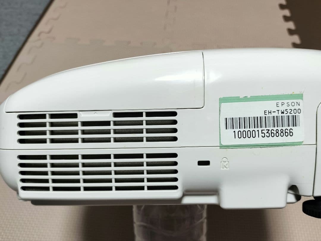 プロジェクター EPSON EH-TW5200