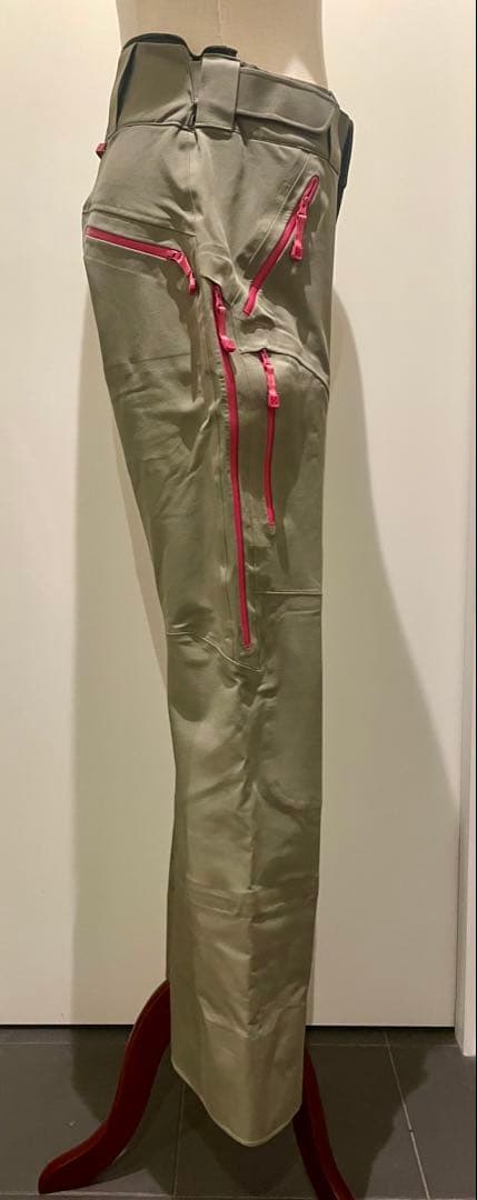 ホグロフス HAGLOFS GORE-Tex スキー スノボ パンツ Sサイズ