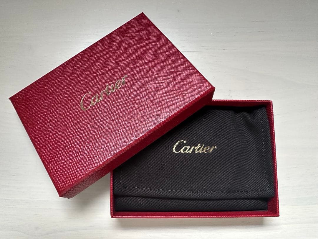 カルティエ　Cartier レザー　キーリング　ピンク　ハッピーバースデー