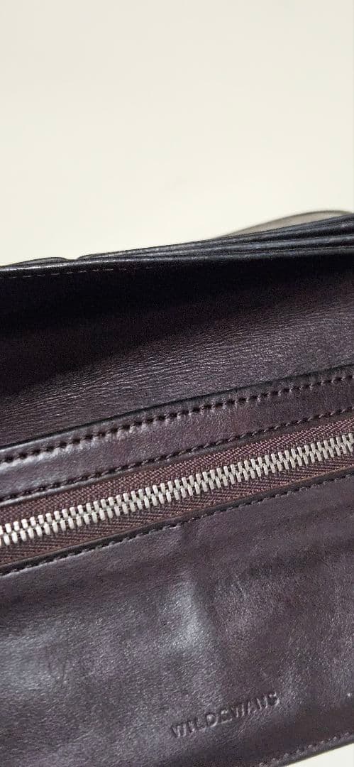 ワイルドスワンズ長財布