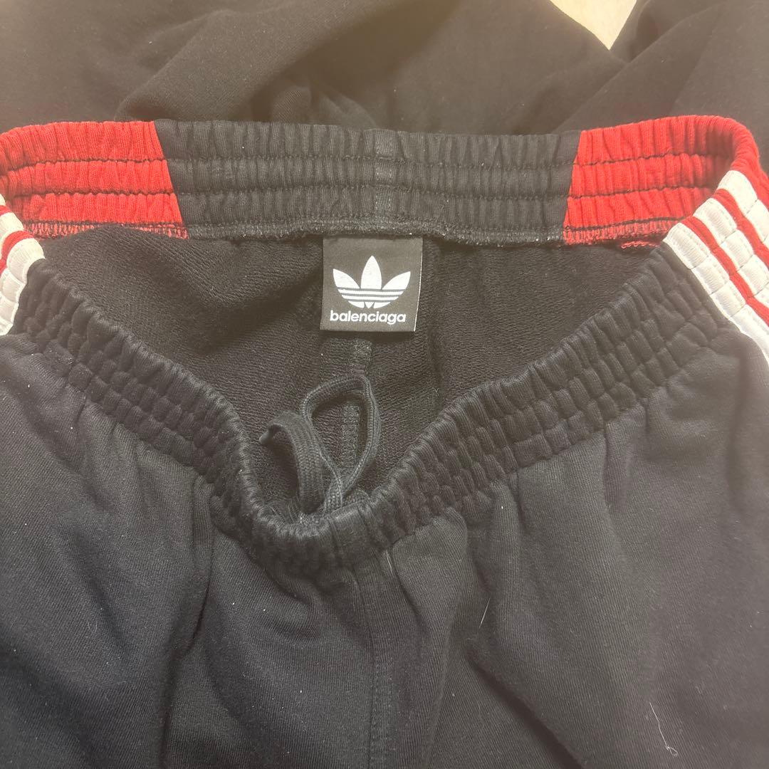 adidas × balenciaga パンツ ストライプ アディバレ ジャージ