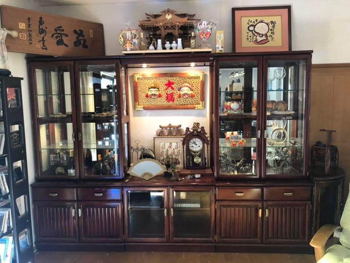 カリモク アンティーク 飾り棚  コレクションボード