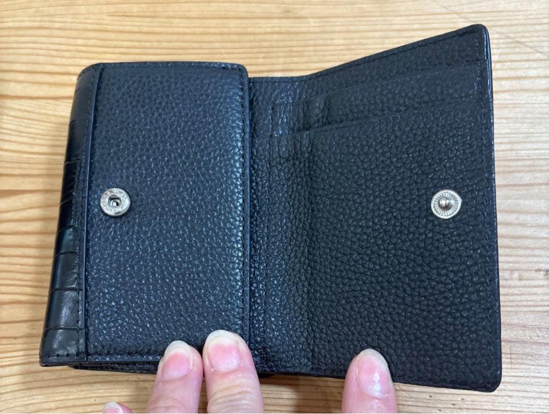 新品 本革 クロコダイルレザー 二つ折り財布 ブラック