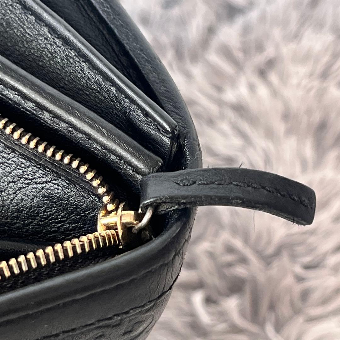 美品✨GUCCI シマ　インターロッキング　L字ファスナー　ブラック　長財布