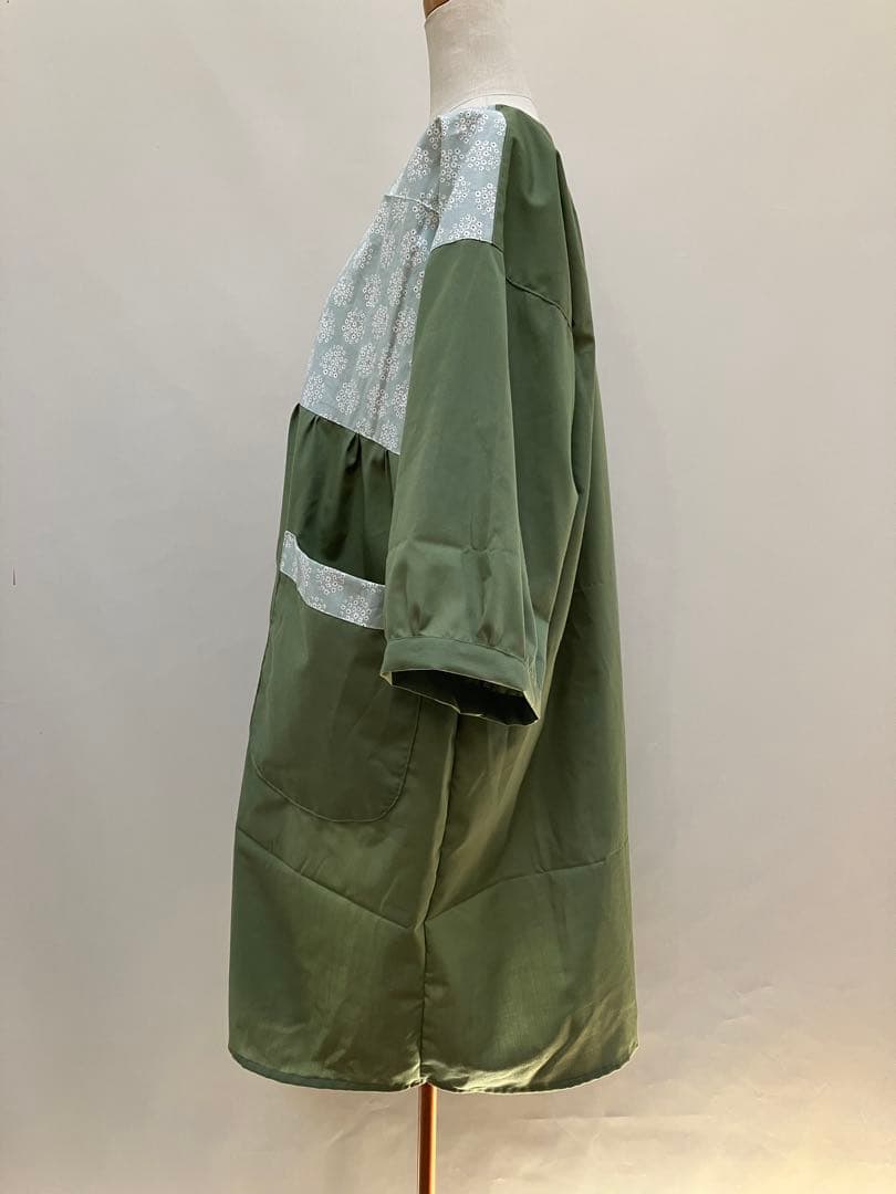 ミップウ　ハンドメイドエプロン　保育士　幼稚園教諭　介護士　七分丈