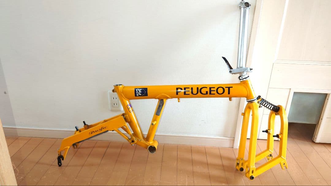 PEUGEOT 折りたたみ自転車フレーム イエロー 部品取り