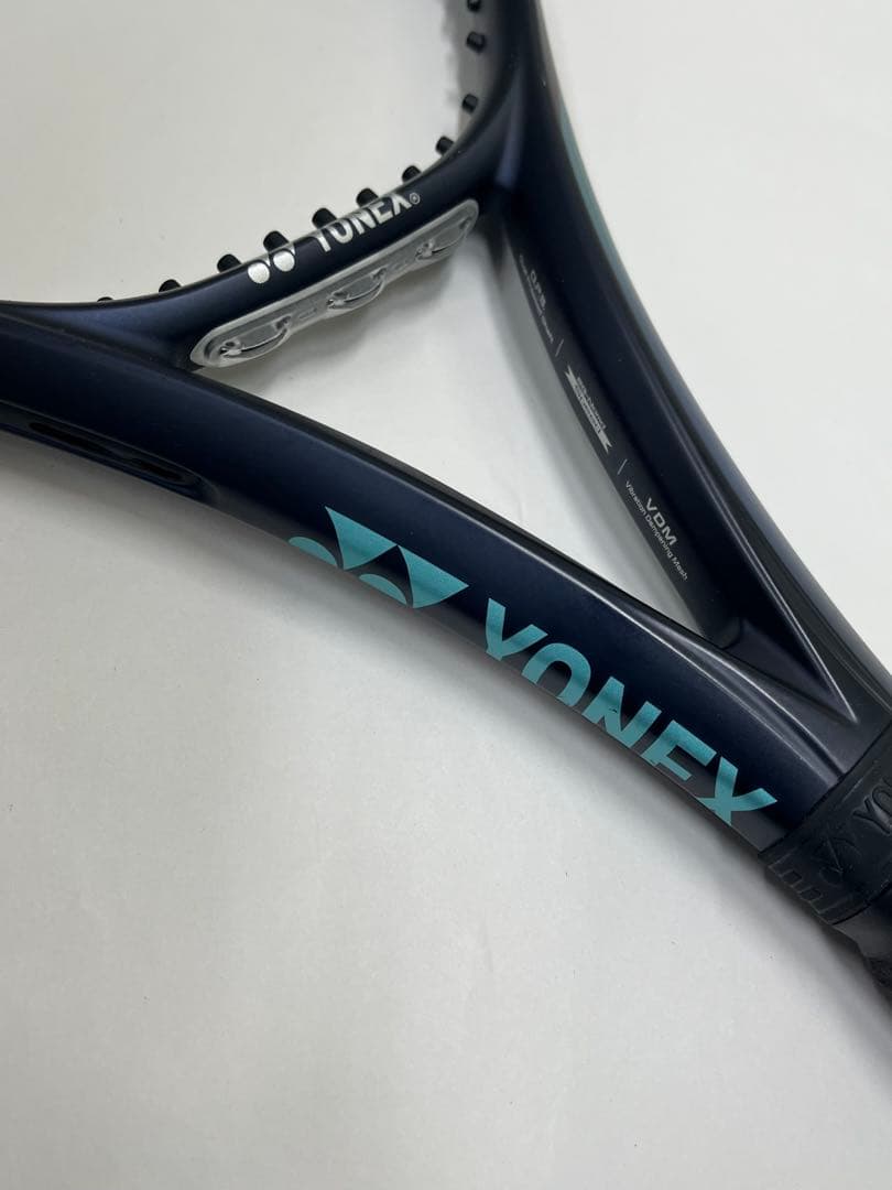 YONEX EZONE　ヨネックスイーゾーン100 2022 G2美品