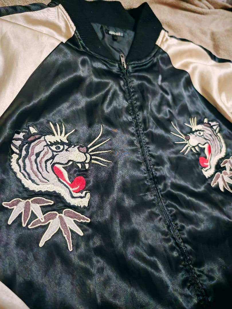 VOMANIE 日本限定 虎 サテン スカジャン big size 珍品