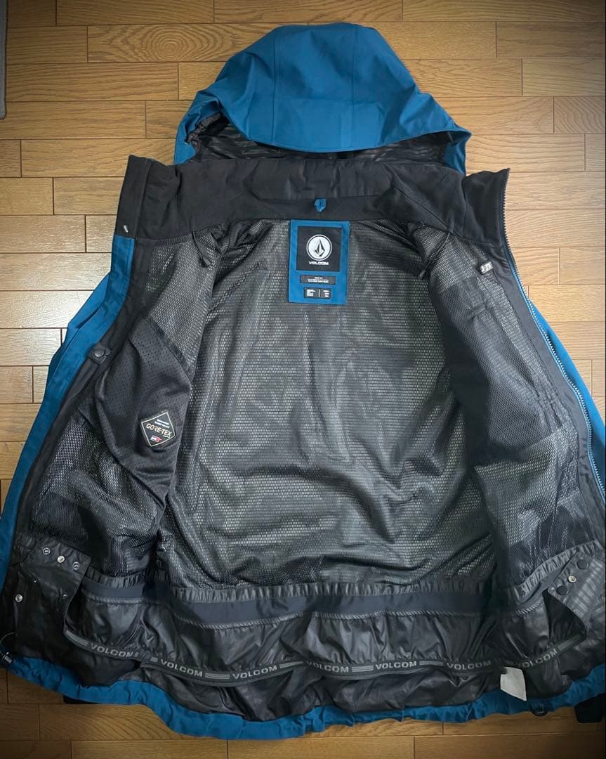 ボルコム GORE-TEXスノーボードジャケット Lsize