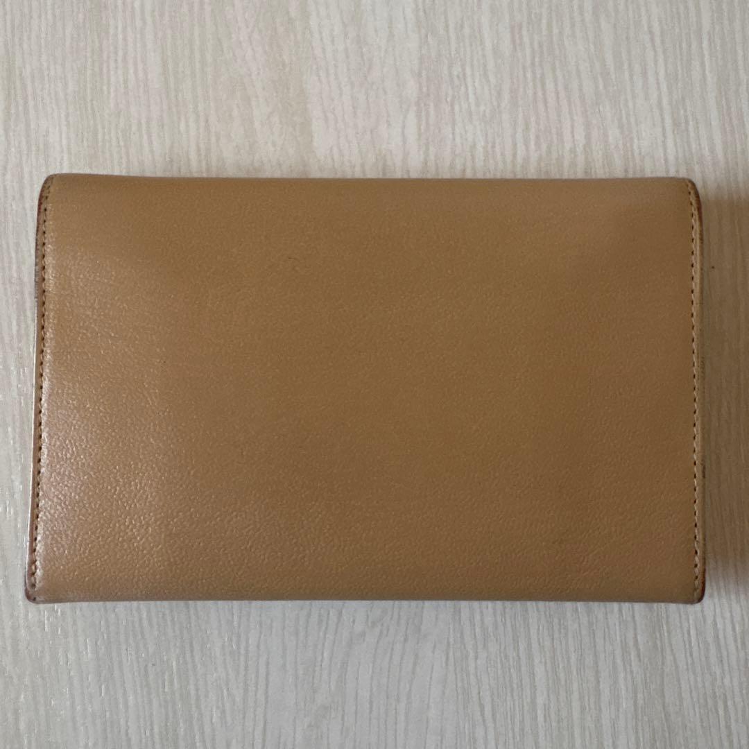 CHANEL シャネル　二つ折り財布　ベージュ
