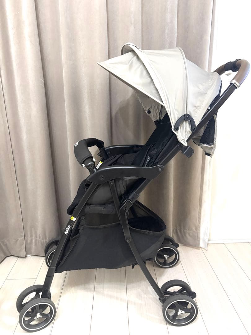 【美品】アップリカ　Aprica マジカルエアークッションAD B型ベビーカー