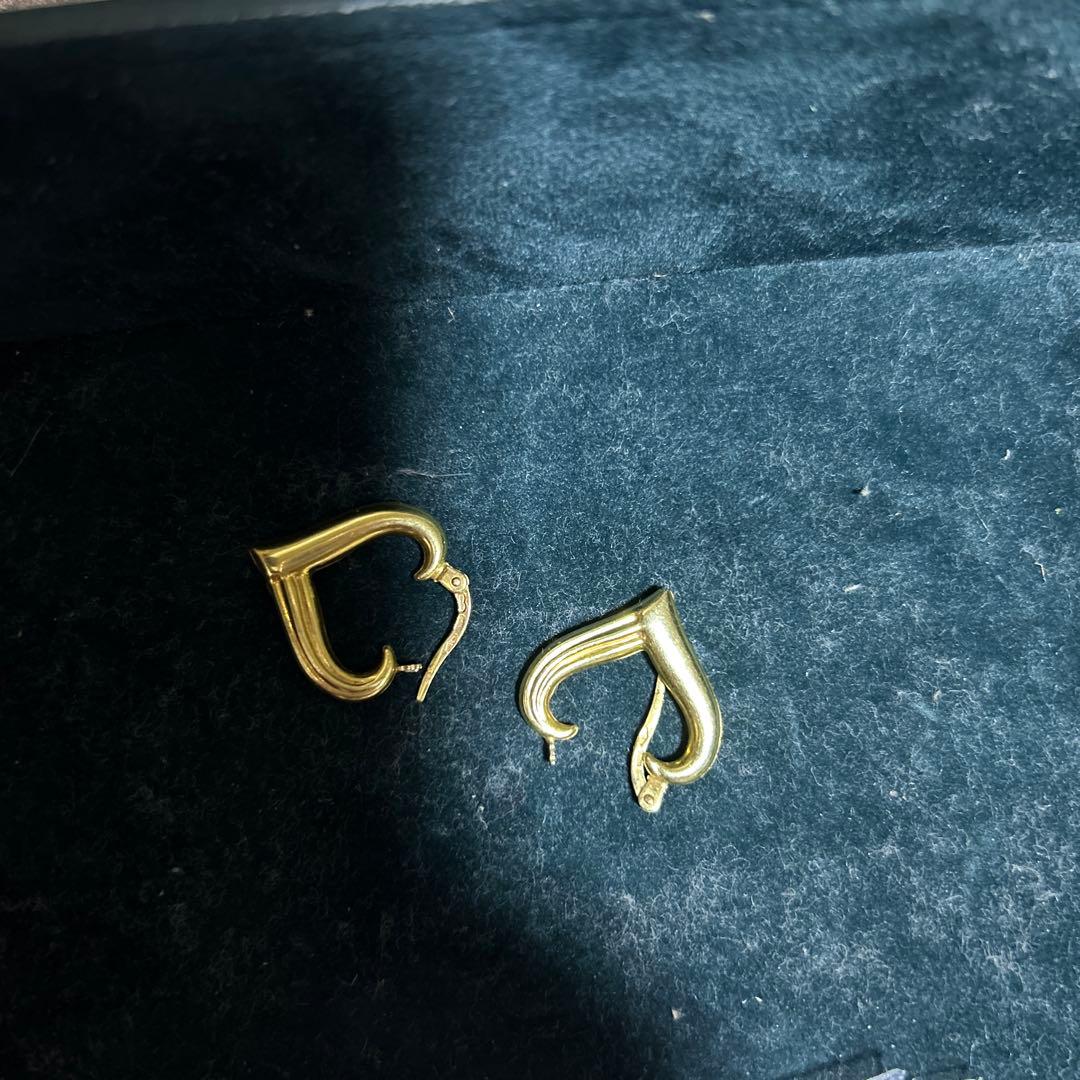 ⭐️ウノアエレ⭐️750刻印 フープ ハート型 ピアス 売り切り価格