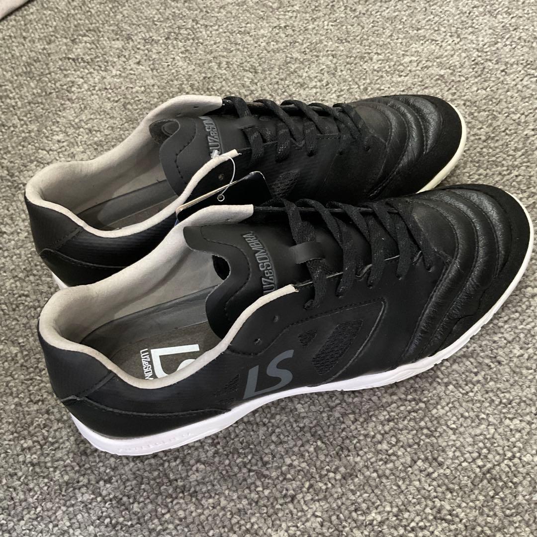 特価SALE‼︎ルース　フットサルシューズ　インドア　27.０