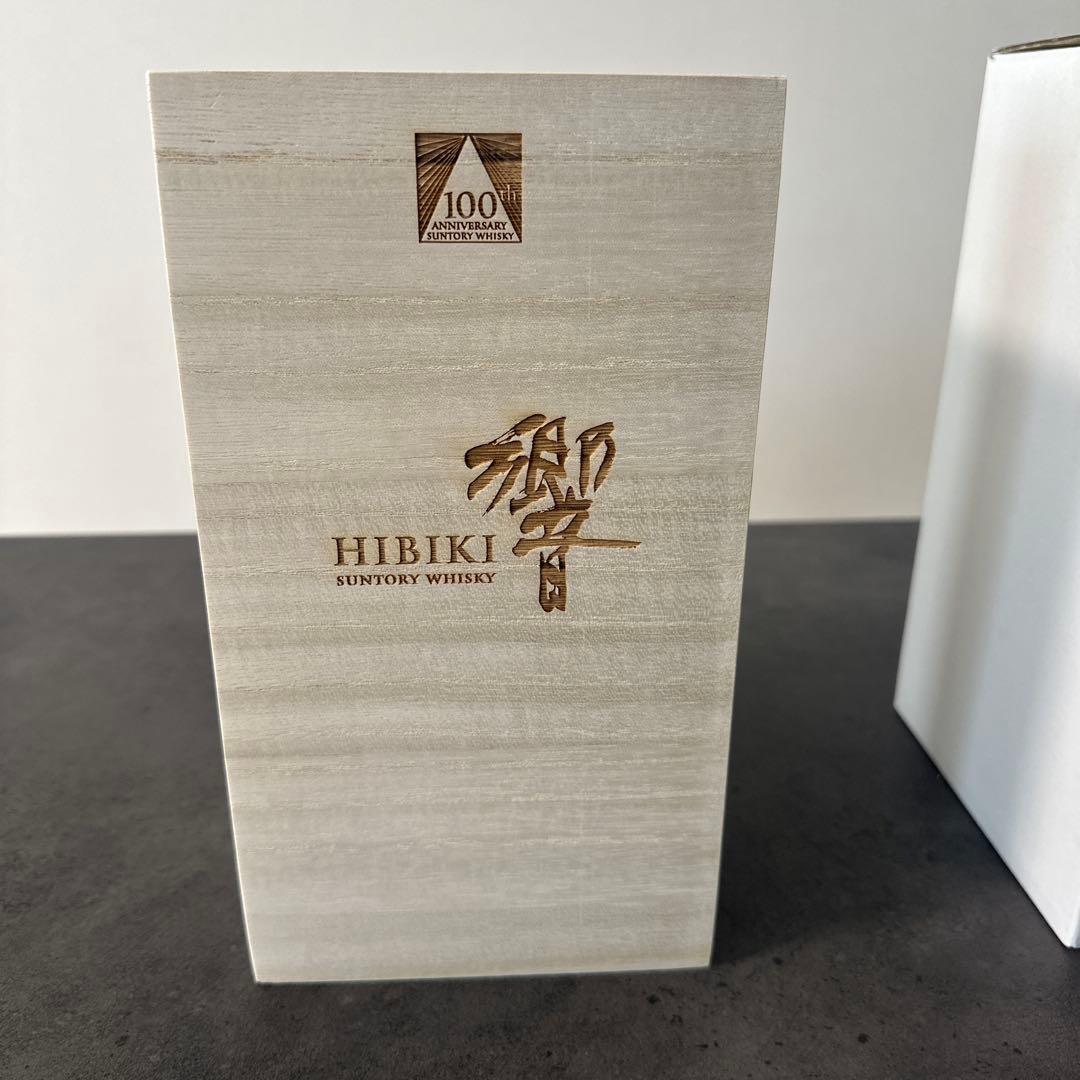 響 100周年記念ボトル 700ml ウイスキー 木箱入り