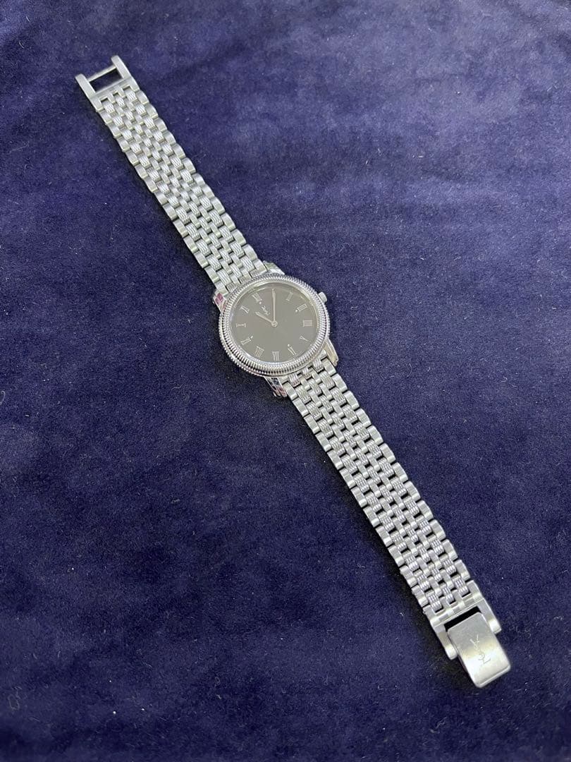 【ジャンク/不動】Yves Saint Laurent 腕時計 4N0204