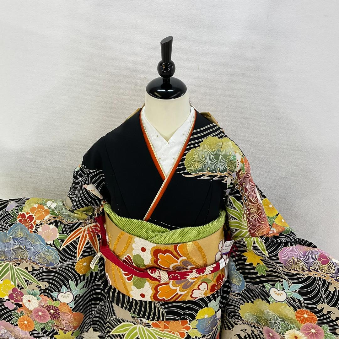 正絹お振袖　新品未仕立て品　サイズ自由　黒　本格友禅　お仕立て付き