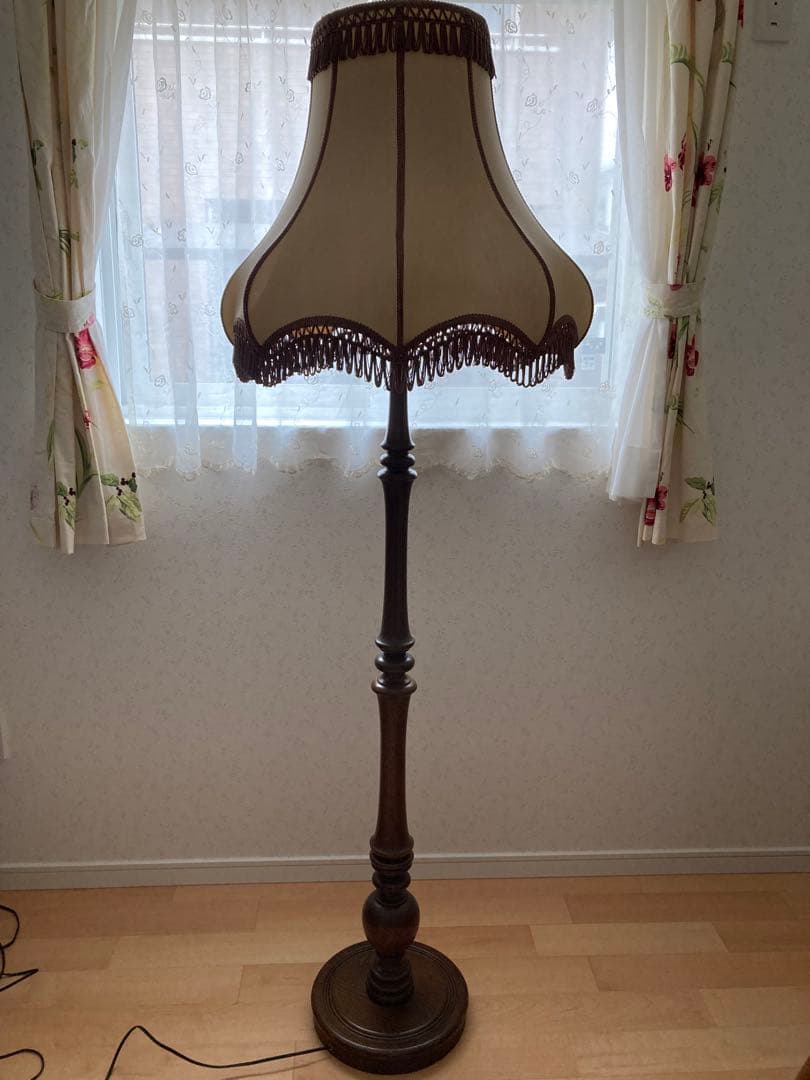 昭和レトロ　アンティーク　フロアライト・スタンド照明
