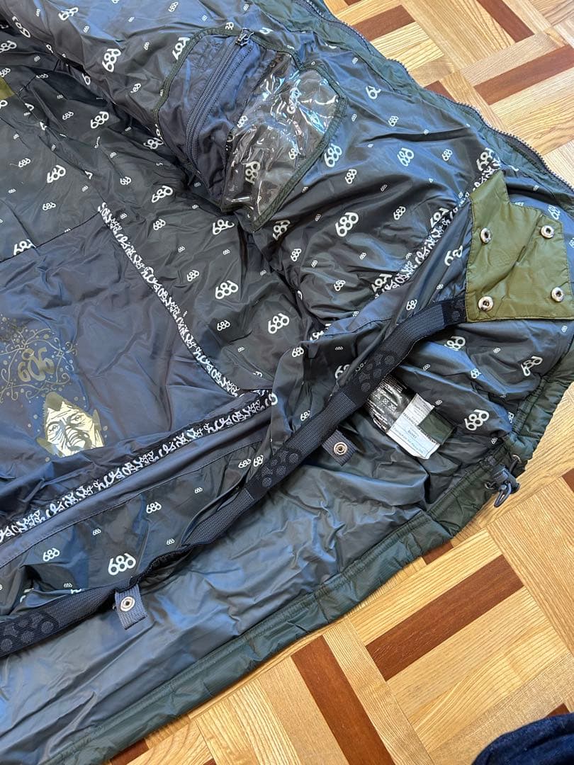 686 スノーボードウェア　ダウン　XL