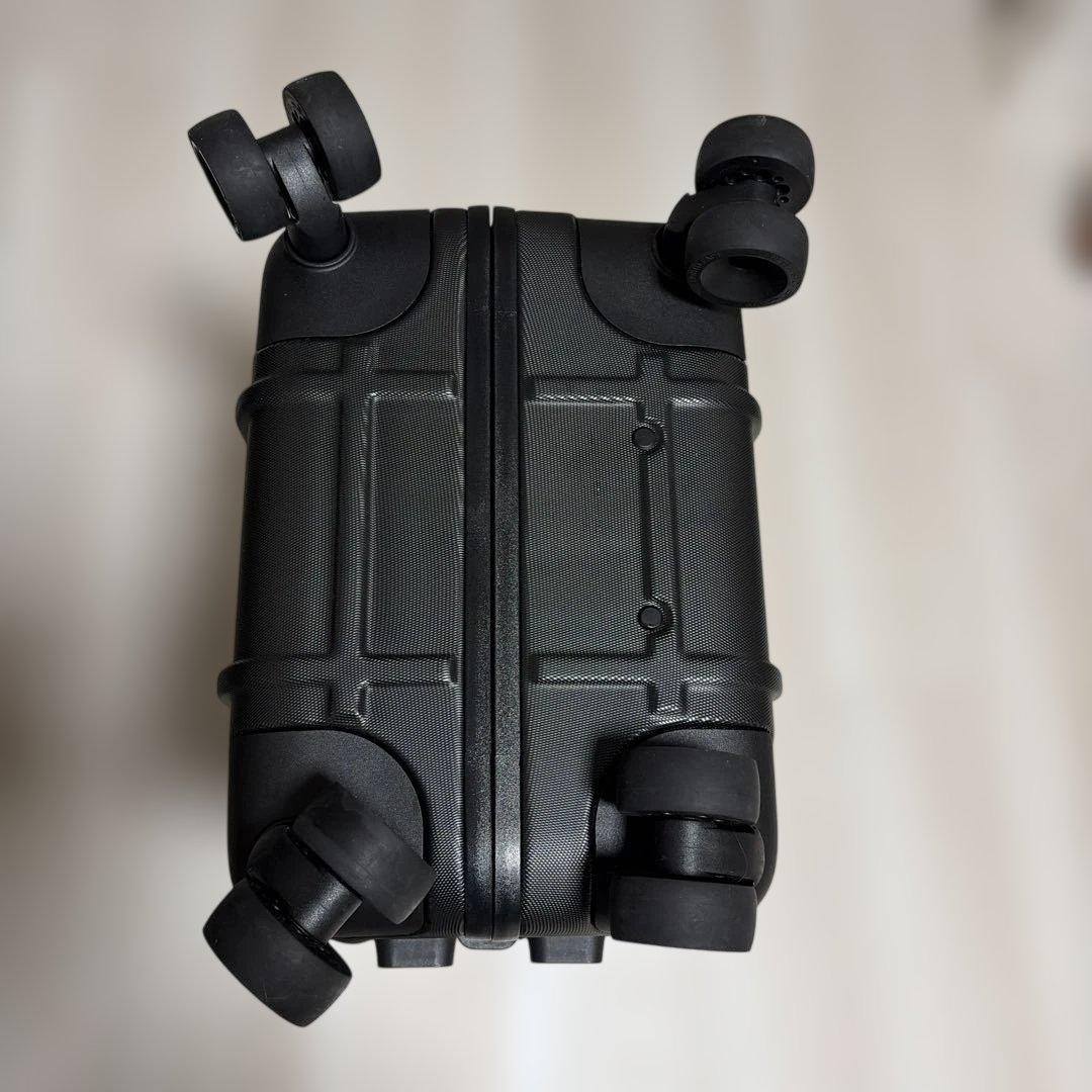 THE NORTH FACE スーツケース 機内持ち込み可