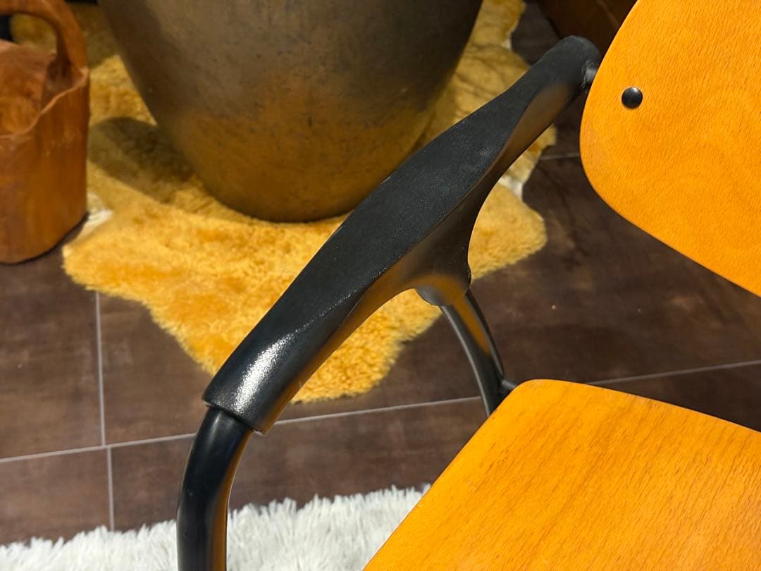 シティ系 ダイニングチェア　リビングチェア　アームチェア　椅子　ヴィンテージ　G