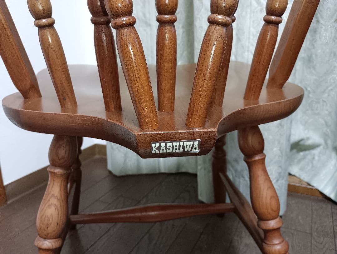 柏木工　①ウインザーチェア　曲げ木加工　椅子　飛騨家具