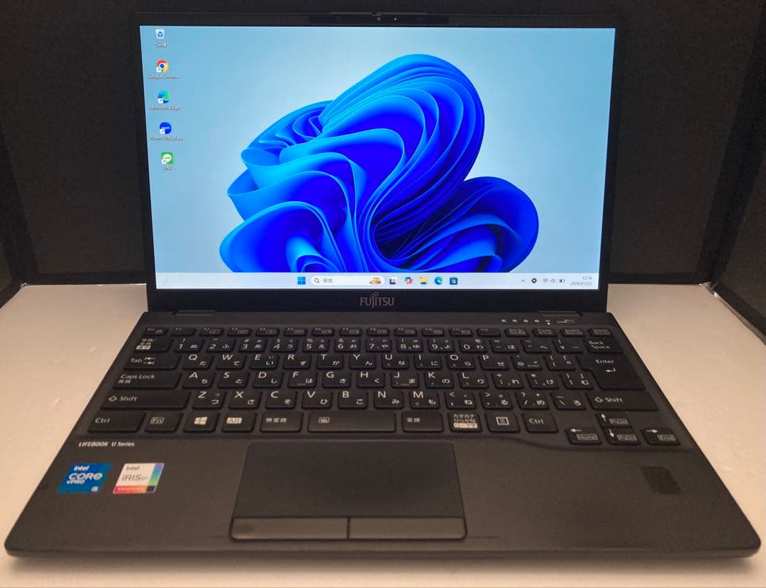 富士通LIFEBOOK U9311 i5-1135G7 8G 256GB