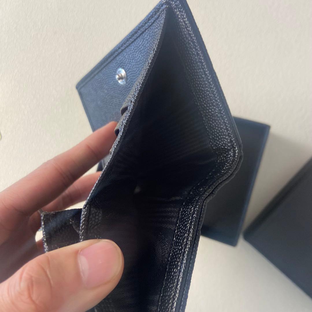 Yves Saint Laurent ブラック 二つ折り財布