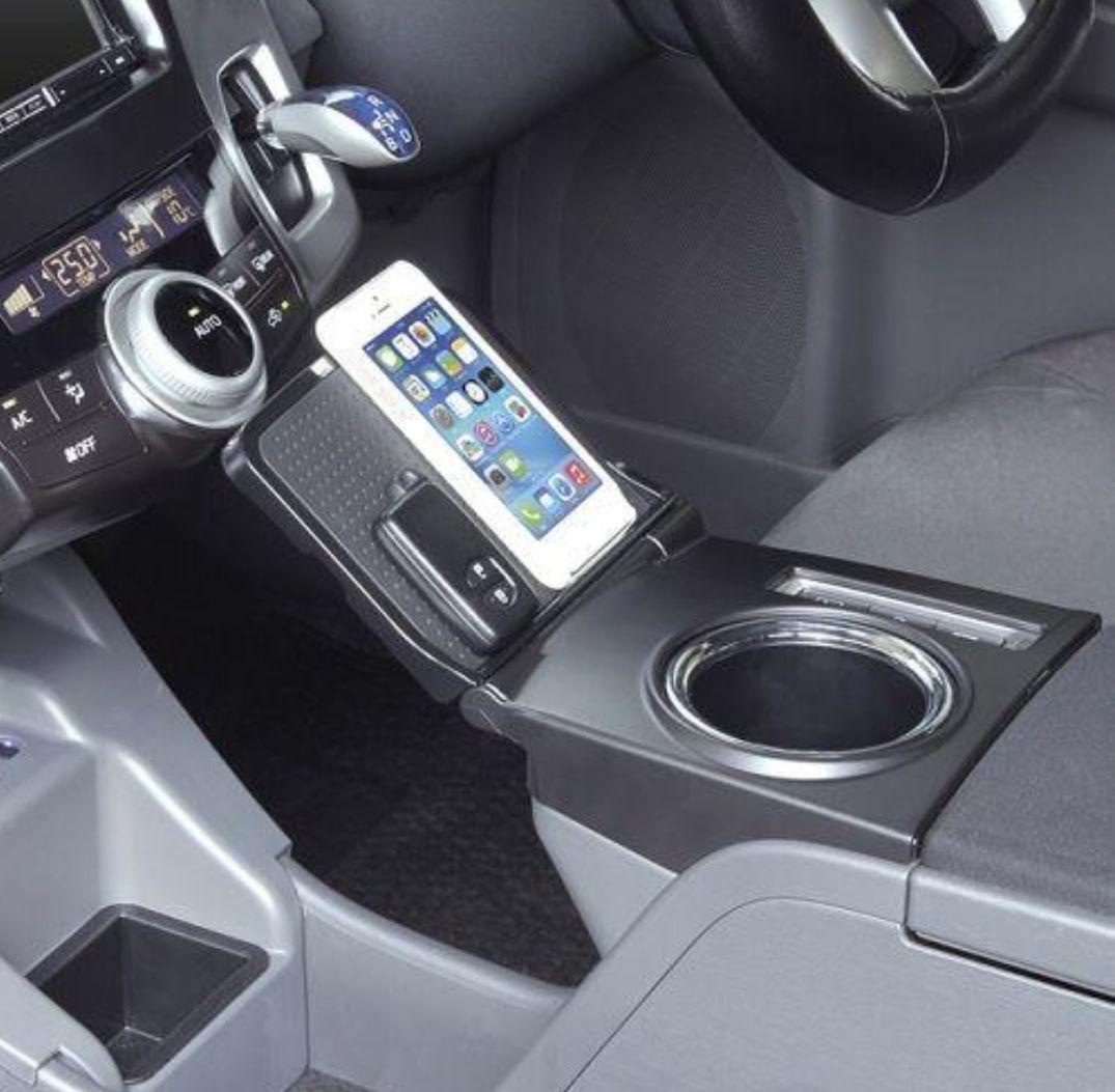 プリウスα ZVW41W 5人乗り 槌屋ヤック センタートレイ 中古