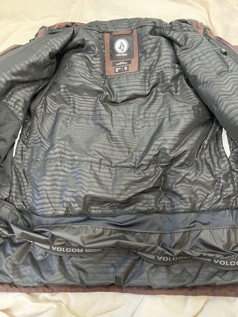 VOLCOM スノーボードウエア　ジャケット　GORE-TEX