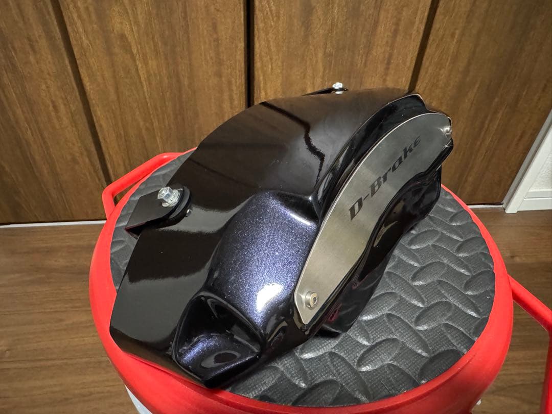 tomoキャリパーカバー＋マフラーカッター