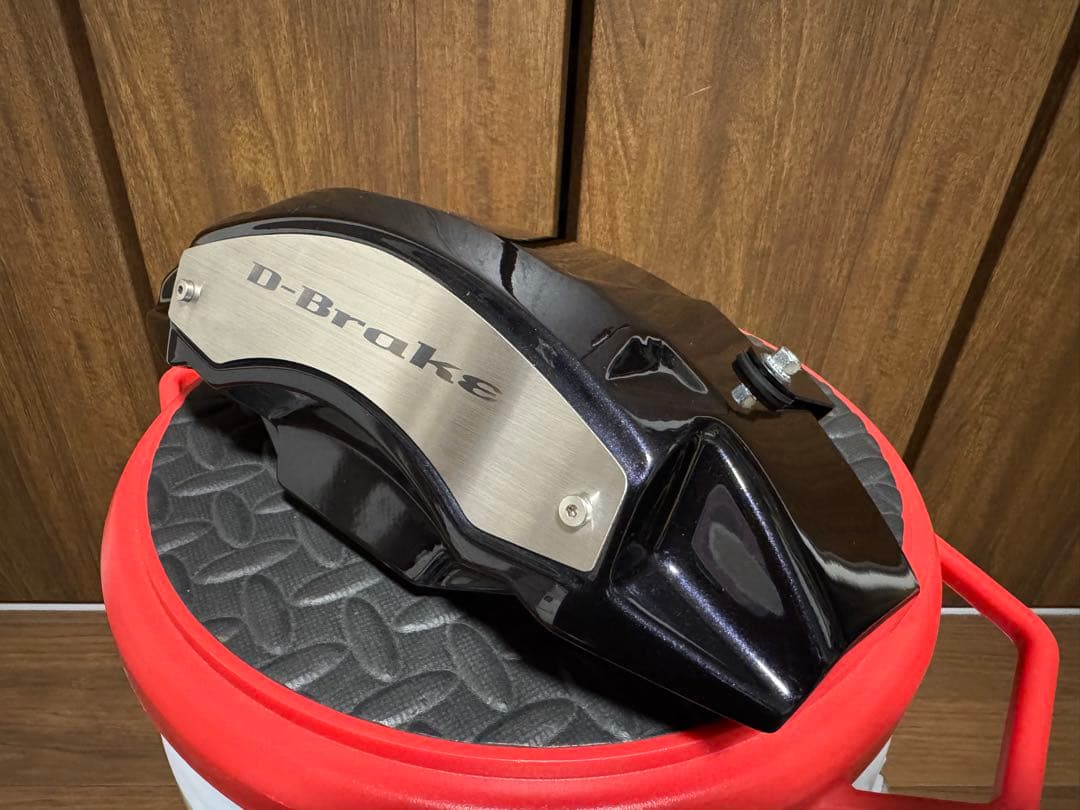 tomoキャリパーカバー＋マフラーカッター