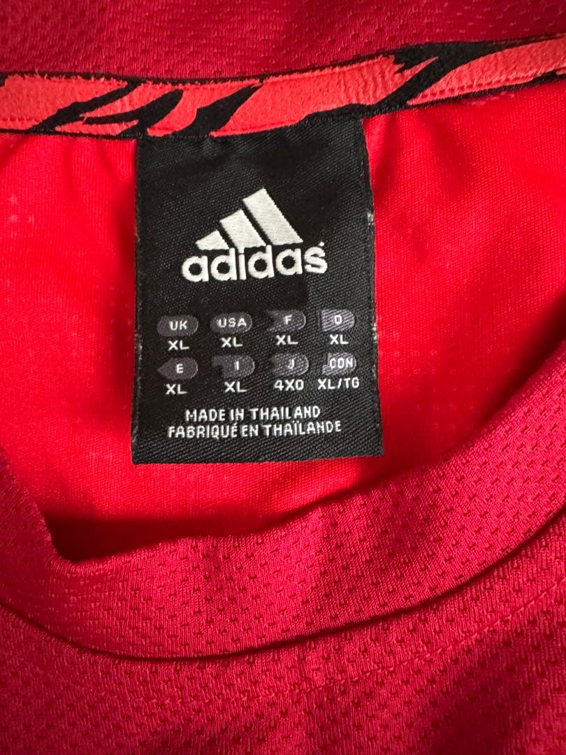 シカゴブルズ　ウォームアップ　シャツ